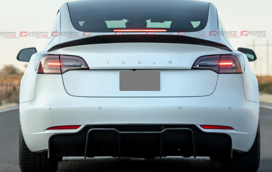Tesla Model 3 V Style Sport Carbon Spoiler