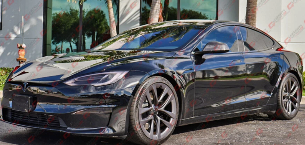 TESLA MODEL S PLAID CARBON FIBER MIRROR COVERS