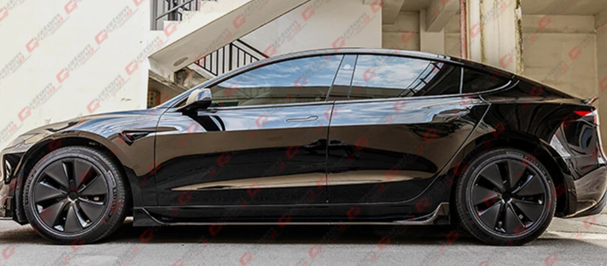 Tesla Model 3 Highland Gloss black Side skirts