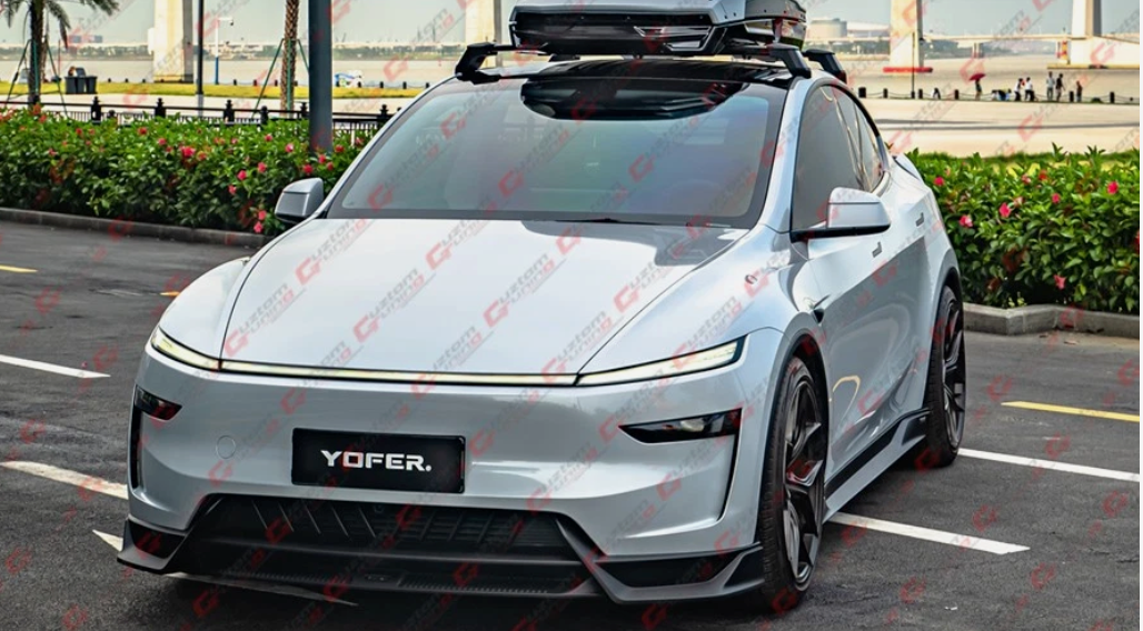Tesla Model Y Juniper Yofer Design  Side Skirt
